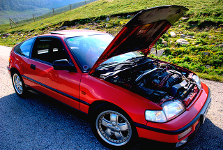 Illustration for article titled Ten Cars That Are Impossible To Find Stock